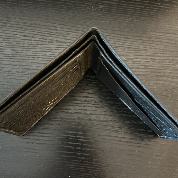 Louis Vuitton Vintage Black Taiga Leather Slim Wallet - Picture 7 of 12